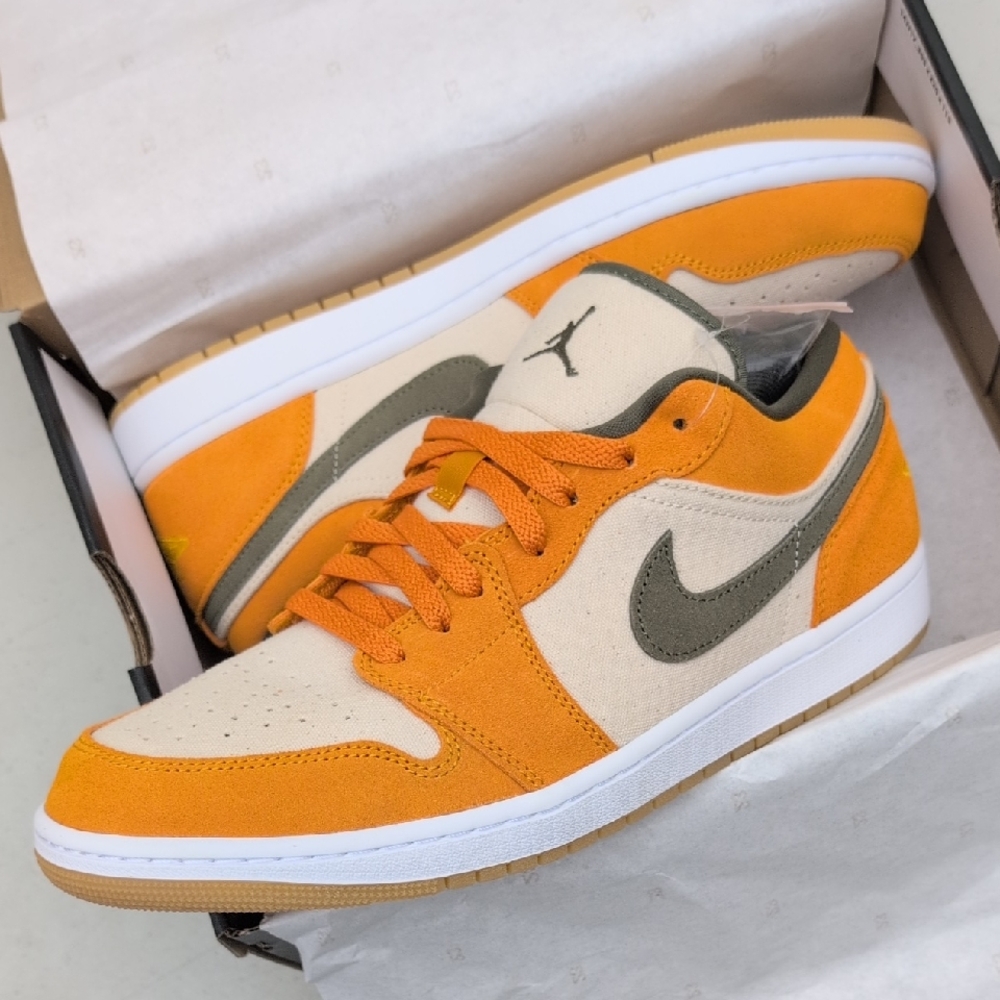 Nike Air Jordan 1 Low Special Edition - Light Curry - Size 10.5 ( DH6931-102 )